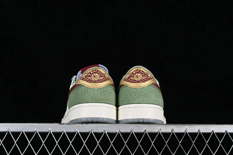 All categories Air Jordan Jordan series basketball shoes Air Jordan 1 Low Z version Air Jordan 1 Low CNY "Year of the Drago" AJ1 Joe 1 Year of the Dragon Limited Qinglong low-top cultural casual sneakers FN3727-100